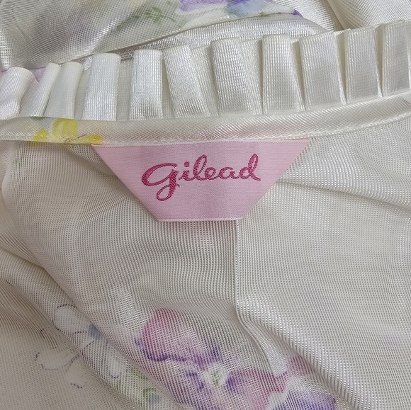 Floral Satin Robe - White and Purple Vintage Gilead M-L - Picture 4 of 4